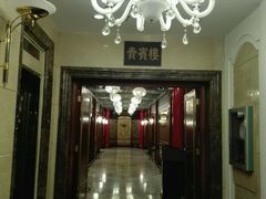 -广西锦华大酒店(南宁朝阳广场地铁站区政府店)