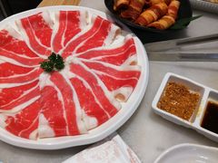 -韩宫宴炭火烤肉(中商世界里店)