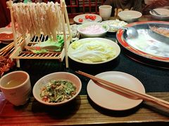 -在蜀里·一米肥牛老火锅(黄埔店)
