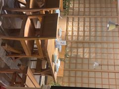 -蜜桃餐厅·伴山(湖滨商业街店)