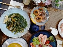 -花十悦·鲜花咖啡餐厅(振业城一期店)