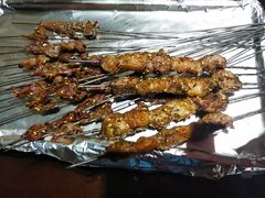 -三个大叔烤羊肉串·炭炉砂锅菜(西三旗店)