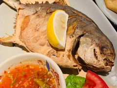 -大头虾越式风味餐厅(光明广场店)