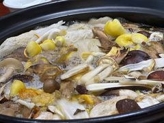 -菌之家·专业纯野生菌火锅·特色炒菌