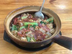 腊肠叉烧煲仔饭-壹煲口福煲仔饭(中山路店)