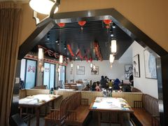 -大城小院饭店(博隆广场虹桥店)