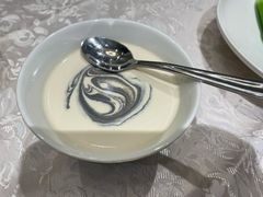 芝麻布丁-新光酒家·河豚·海鲜·蟹料理(浦东店)