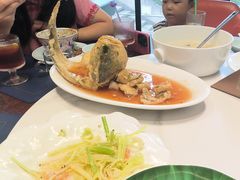 -湖畔鲁菜·二十年老字号餐厅(大明湖店)