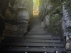 -梭布垭石林景区