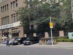 -麦当劳(虹梅路地铁站店)