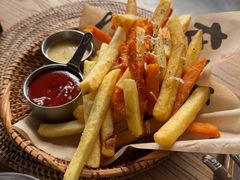 -六阅·福十 FORTEN 海景咖啡西餐厅(双廊古镇店)