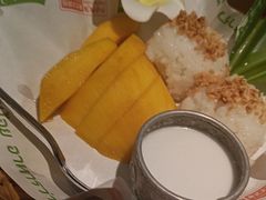 -小小集渔·泰式大排档(太古里香槟店)