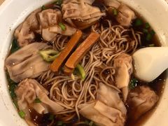鲜虾饺面-东园小馆(苏州中心店)