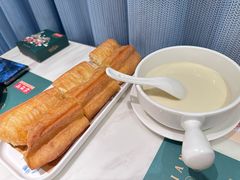 油条豆浆-悦得闲广式点心茶楼(蓝鲸世界店)