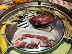 -哈哈碳都·牛肋条无限自助烤肉(台江万达店)