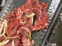 -啊美丽炭火烤肉(滑翔一店)