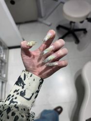 -魔丽卡·中国式美甲美睫