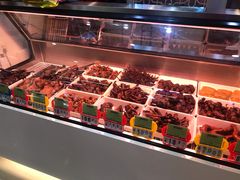 -平望服务区·停车场