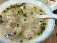 -小杨生煎(白玉兰广场店)