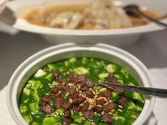 雪花牛肉绿麻婆豆腐-桂满陇·海市蜃楼·黑金(国金店)