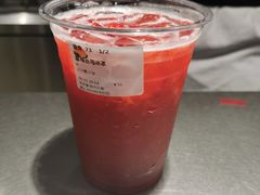 草莓长岛冰茶-伏小桃(明瓦廊店)