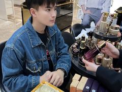 -杭州西湖银泰百货