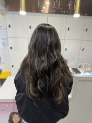 -镁连社·美联社