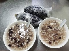-芳婆糕团店(王府大街店)