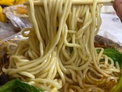 -丁记牛肉手擀板面