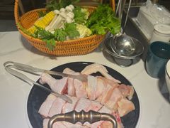 -椰子湾·海南火锅·糟粕醋·椰子鸡(正大广场店)