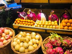 -蓝钻·国际美食海鲜自助百汇(西直门店)
