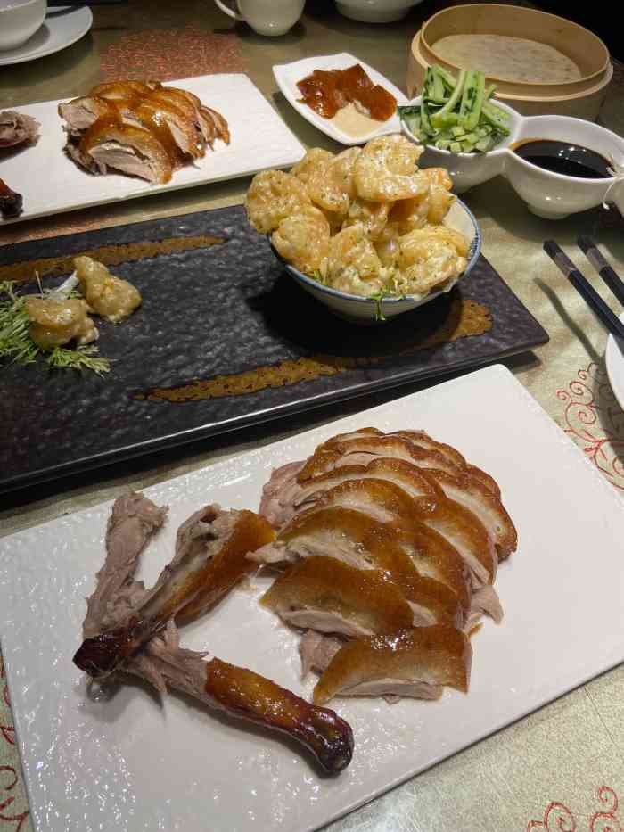 荔枝苑养生餐厅-"除了「北京烤鸭」还不错以外,其他菜品水准.