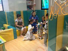 -海底捞火锅(八佰伴店)