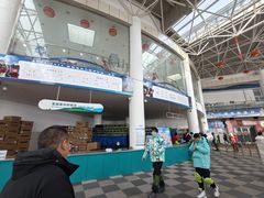 -亚布力新体委滑雪场