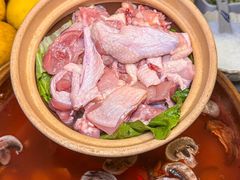 -阿山卓·野生菌火锅·纳西火塘烤肉