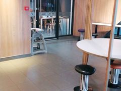 大堂-麦当劳(中山大道中店)