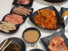 -啊美丽炭火烤肉(滑翔一店)