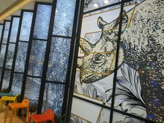 等位区-深海壹品海鲜自助餐厅(吾悦广场店)