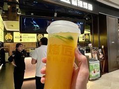 -宝龙城(杭州滨江店)