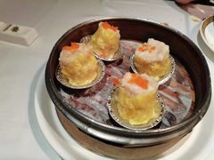 虾仁烧卖-翡翠小城·海鲜豆捞·广式点心(老佛爷店)