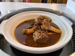 招牌羊棒骨-亮健容天生蚝烧烤自助(交道口直营店)