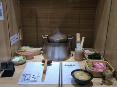 -独食火锅·半米屋台(直营总店)