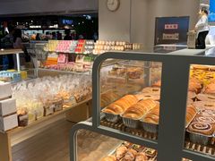 面包甜点陈列柜-好利来(欧亚商都店)