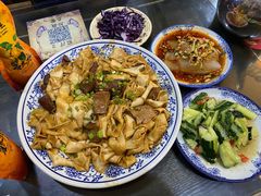 -壹阁胡羊焖饼(特色小吃街店)