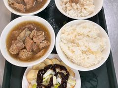 -万盛园炖肉馆(云峰店)