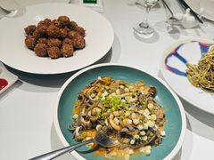 -贝勒爷·酥不腻烤鸭