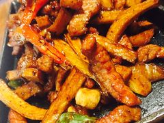 -孙家外婆•长春地标美食新名片(吾悦广场店)