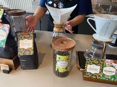 -星巴克臻选(威海威高广场店)