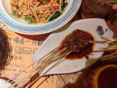 -喝丢一只鞋海鲜烧烤·海肠捞饭(东关街店)