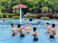 -浦鸿会游泳健身中心·Ambassy Club PD(金桥碧云国际社区店)